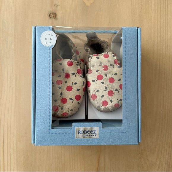 Baby Girl 0-6 Month  Robeez Leather Moccasin Shoes - Picture 7 of 9